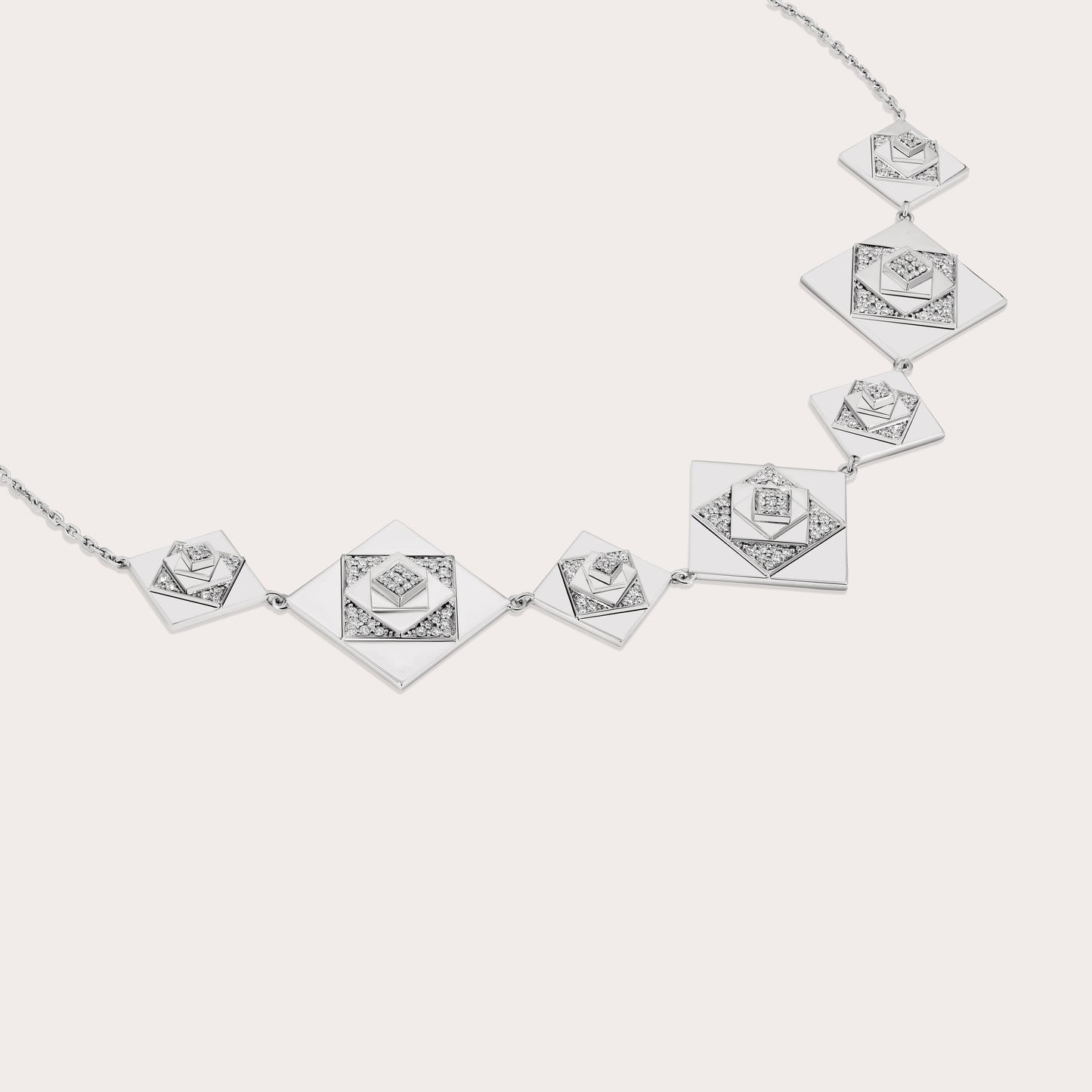 Doha Choker - Timeless Piece