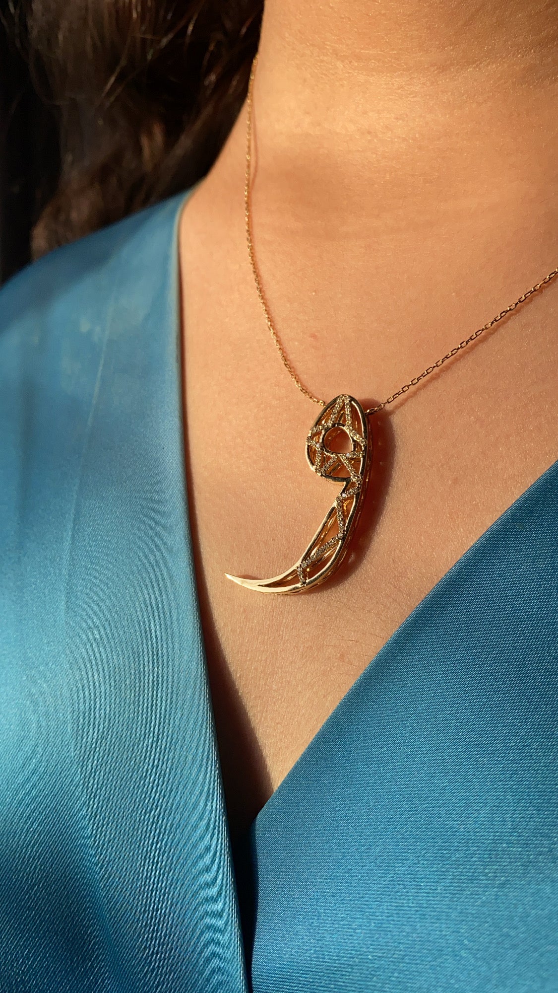Tessellation – Alphabet Letter Pendant – Woow Letter With Diamonds