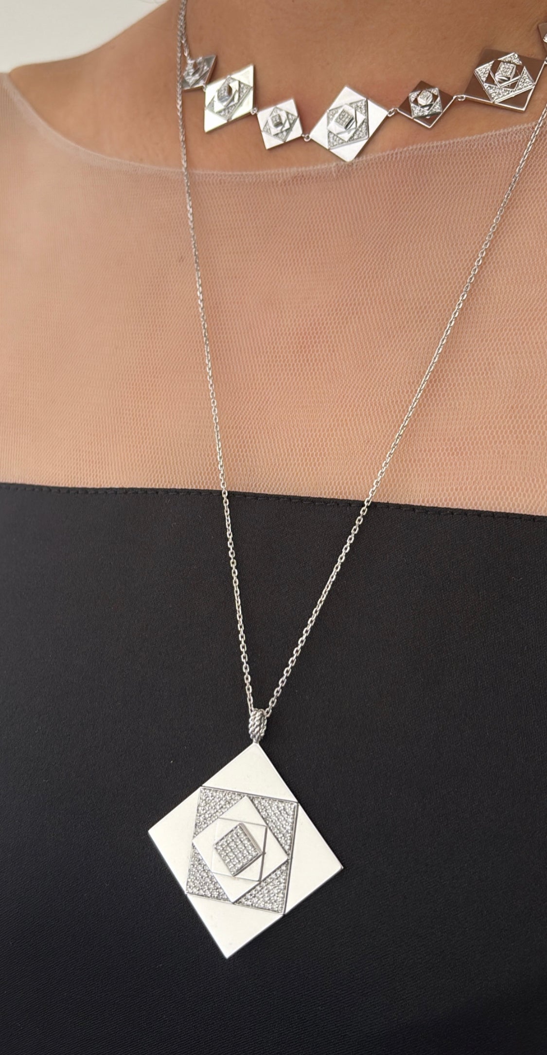 Doha Pendant - Large with a Long Chain