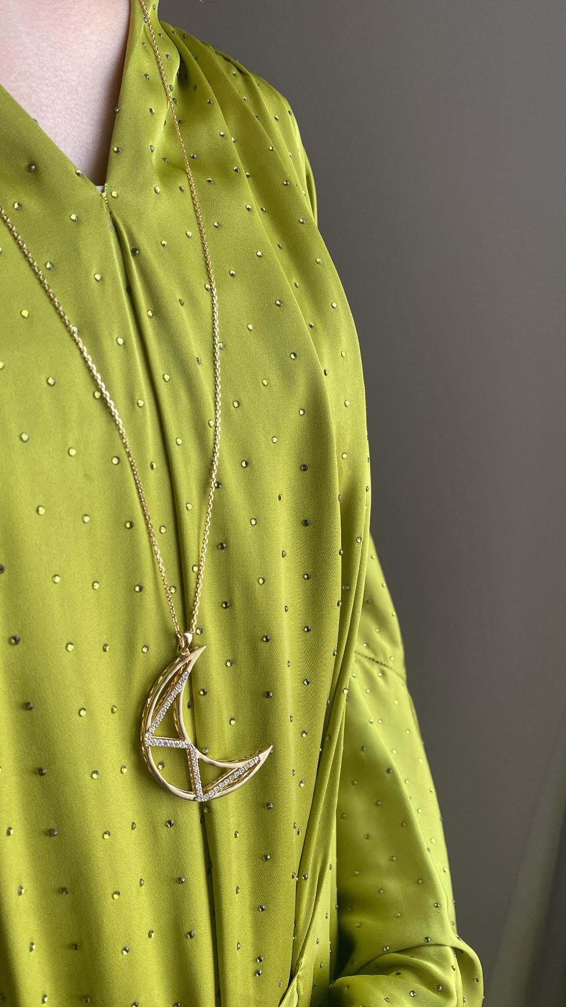 Hilal Pendant
