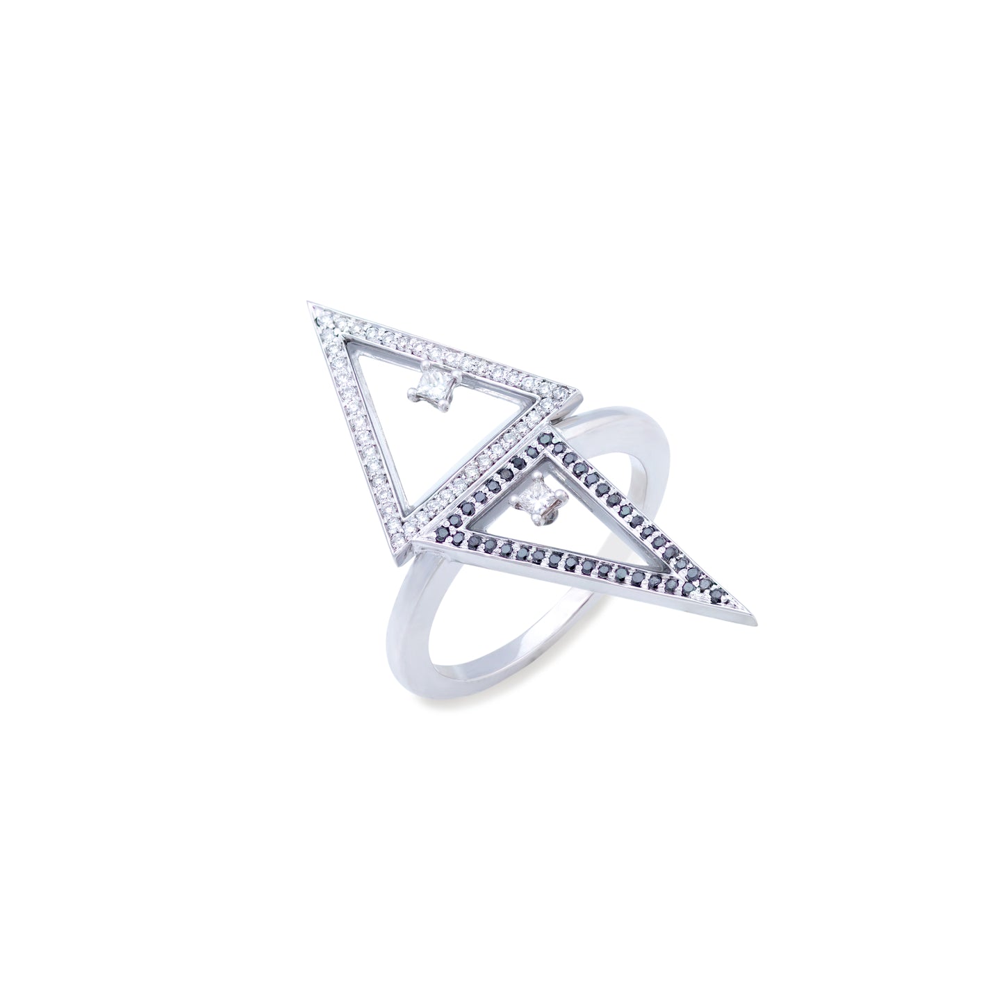 Tessellation Triangle Ring – Set with Diamonds and Black Diamonds